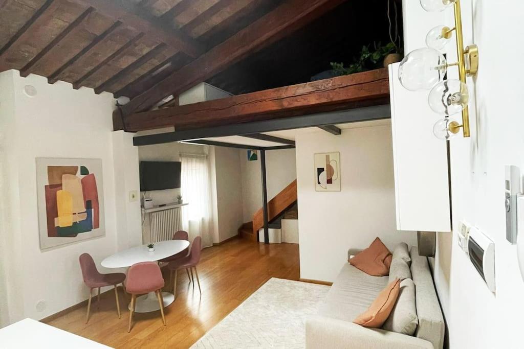 Romantic Apartment In Floransa Dış mekan fotoğraf